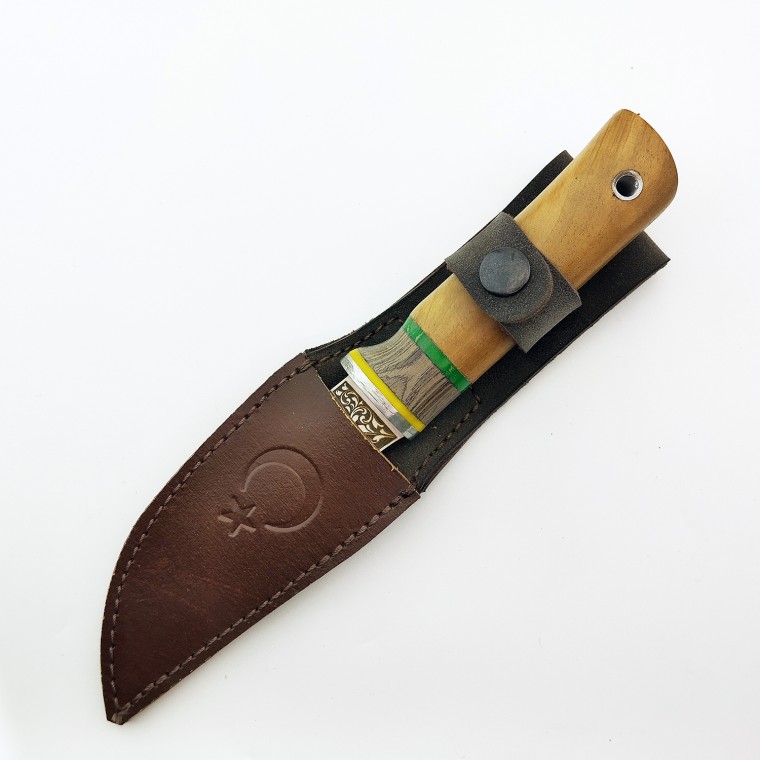 Gravürlü Ceviz Saplı 4116 Çelik Av & Outdoor Bıçak Gravürlü Ceviz Saplı 4116 Çelik Av & Outdoor Bıçak