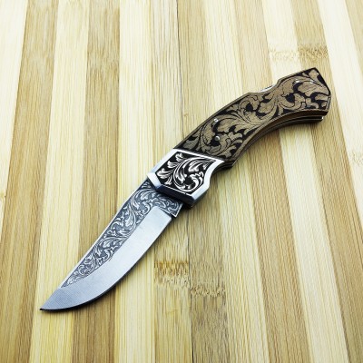 N690 Ahşap Gravürlü Çakı