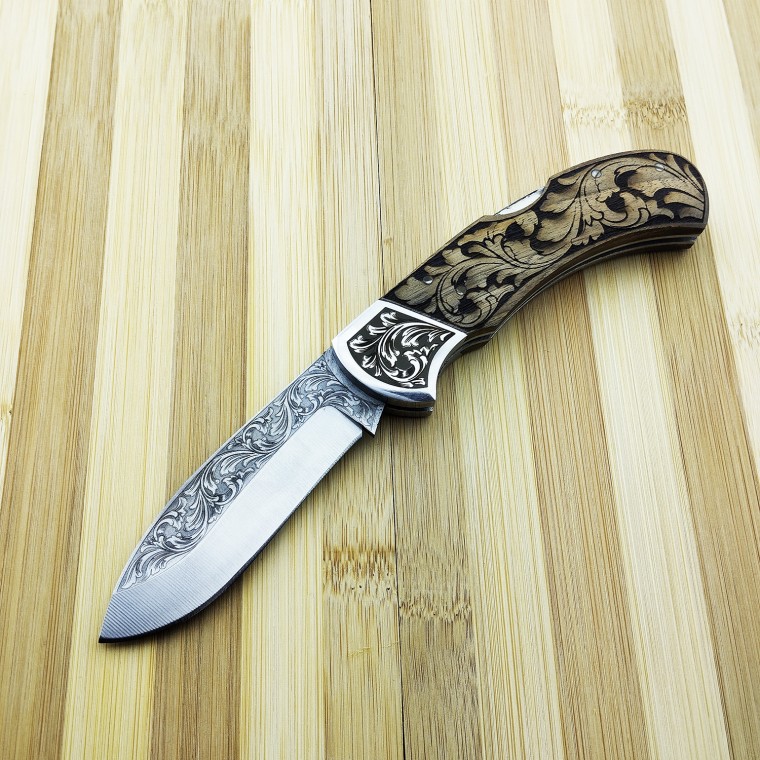 Ahşap Desenli Gravürlü Çakı